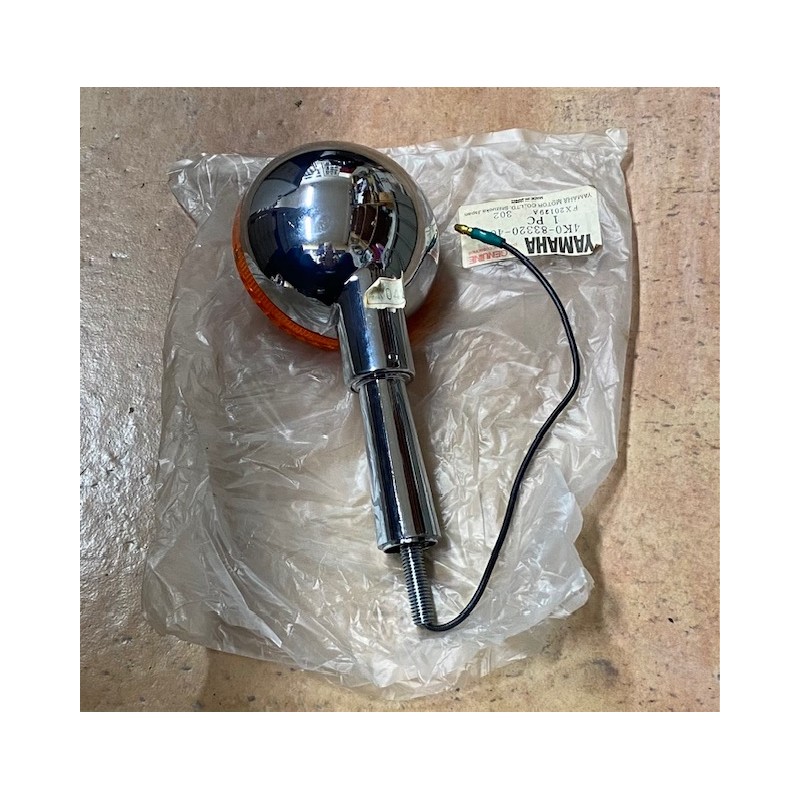 Lampeggiatore anteriore destra Yamaha XJ 650