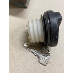 Tappo serbatoio carburante Cadillac Alfa Romeo