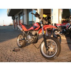 Beta Motard 4.0 350 cc. - 2008 con 18539 km