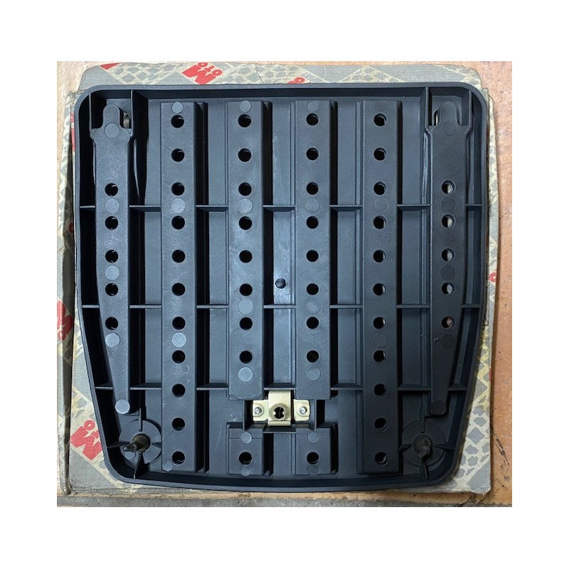 PIASTRA BAULE GULLIVER MINICOMB APRILIA 8790039