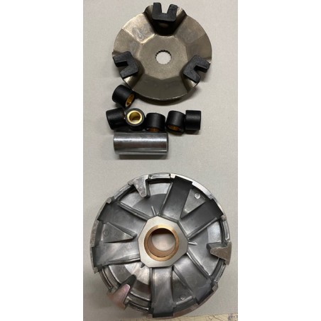 Semipuleggia motrice variatore rulli e spinotto Yamaha 50 marca RMS 10 032 0280