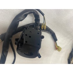 COMMUTATORE DEVIO LUCI SINISTRO YAMAHA R6 06-16 SWITCH GMR