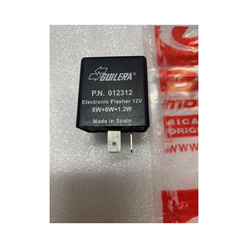 Relè Intermittenza Frecce 12V 6W + 6W + 1.2W per Beta RR Enduro 125 4T 2007 2024